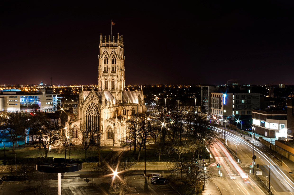 View of the st george cathedral Doncaster at night